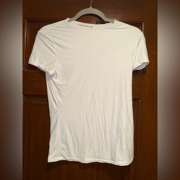 Womens White T-Shirt abercrombie - Picture 1 of 3